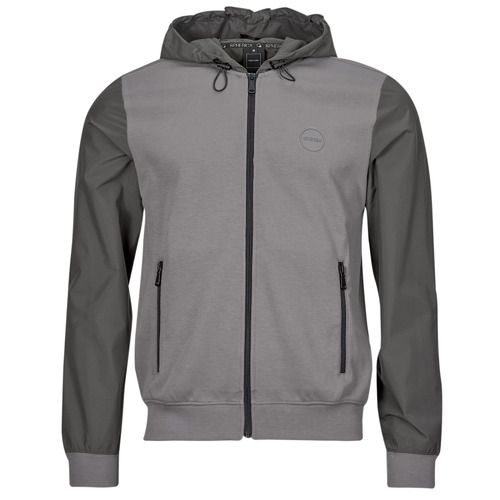 Felpa da uomo Geox M SWEATER SPH. R/N in grigio, realizzata in materiale di alta qualità per comfort e durata. Design elegante e casual, perfetta per ogni occasione. Acquista ora e scopri la combinazione ideale di stile e praticità con la felpa Geox.