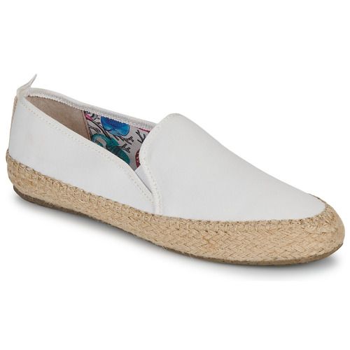 Mocassini Donna EMU GUM COCONUT Bianco, eleganti e versatili, perfetti per look casual e chic. Realizzati in materiali di alta qualità, offrono comfort e stile per ogni occasione. Acquista ora i mocassini EMU GUM COCONUT per un tocco di classe nel tuo guardaroba.