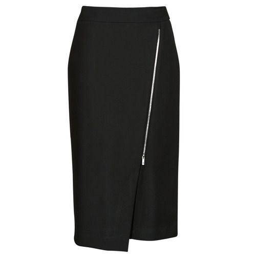 Gonna corta BOSS Vemboka3 in nero per donna, elegante e versatile, perfetta per outfit casual e formali. Realizzata con materiali di alta qualità, offre comfort e stile per ogni occasione. Ideale da abbinare con top e accessori trendy.