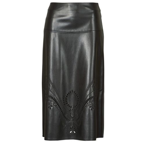 Gonna corta donna BOSS Vembro in colore nero, elegante e versatile, perfetta per ogni occasione. Design raffinato e tessuto di alta qualità per uno stile unico. Ideale per look da ufficio o serate speciali, la gonna Vembro Nero valorizza la figura femminile con classe. Disponibile in varie taglie per un fit perfetto. Acquista ora e rinnova il tuo guardaroba con questo must-have!