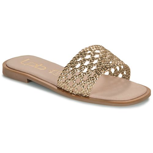 Ciabatta donna Les Petites Bombes IOLANDA Oro, elegante e comoda, con design raffinato e dettagli luccicanti. Perfetta per look estivi e occasioni speciali, questa ciabatta unisce stile e comfort. Ideale per donne alla moda che cercano un tocco glamour nel loro guardaroba. Acquista ora e aggiungi un elemento di classe ai tuoi outfit!