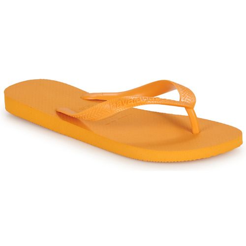 Infradito Havaianas TOP Arancio per Donna, eleganti e confortevoli, perfette per l'estate. Queste infradito sono realizzate con materiali di alta qualità, garantendo durata e stile. Ideali per il mare e le passeggiate, aggiungono un tocco di freschezza e colore al tuo look estivo. Acquista ora le Havaianas TOP Arancio e trascorri una stagione all'insegna del comfort e della moda!