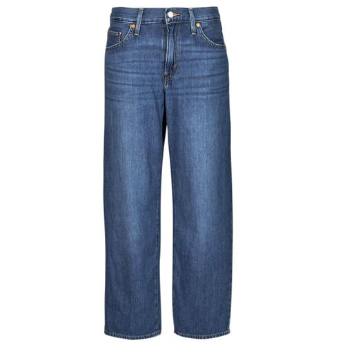 Jeans Flare Donna Levis BAGGY DAD Lightweight Blu, modello trendy e comodo, perfetto per un look casual. Realizzati in materiale leggero, questi jeans offrono una vestibilità ampia e alla moda, ideali per ogni occasione. Aggiungi un tocco di stile al tuo guardaroba con i Jeans Flare Levis, un must-have per la stagione.