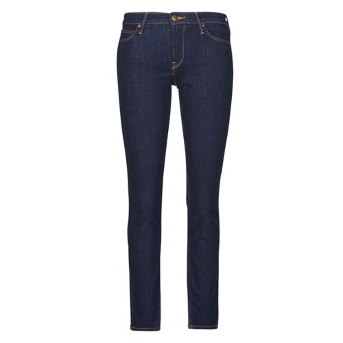 Jeans Slim Donna Lee ELLY Blu - Eleganti e alla moda, questi jeans slim fit sono perfetti per ogni occasione. Realizzati con materiali di alta qualità, offrono comfort e stile. Sottolinea la tua figura con i jeans ELLY blu, ideali per outfit casual o per serate speciali. Scopri la struttura in denim resistente e il design contemporaneo che si adatta a ogni silhouette. Scegli i jeans Lee ELLY Blu per un look trendy e versatile.