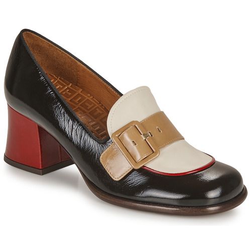 Mocassini Donna Chie Mihara MEISIN Nero, eleganti e versatili, perfetti per ogni occasione. Realizzati con materiali di alta qualità, offrono comfort e stile. Ideali per un look chic e sofisticato, perfetti da abbinare a qualsiasi outfit. Acquista i mocassini Chie Mihara MEISIN Nero per aggiungere un tocco di classe al tuo guardaroba.