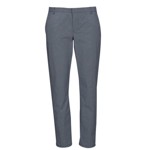 Pantaloni Only Pantalone ONLBIANA COTTON AOP CHINO CC PNT Marine per donna, caratterizzati da un design elegante a 5 tasche. Ideali per outfit casual e alla moda, realizzati in cotone di alta qualità per comfort e stile. Perfetti per ogni occasione, questi pantaloni chino sono un must-have nel guardaroba femminile. Disponibili in color navy, si abbinano facilmente a varie giacche e accessori.