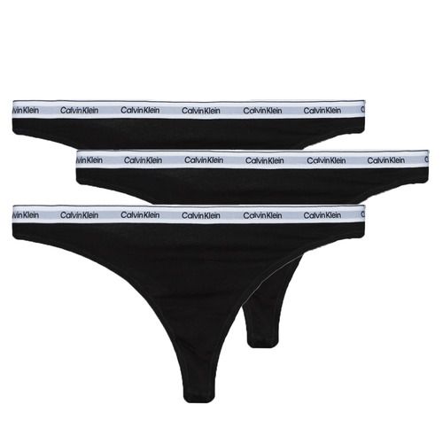 Perizoma Donna Calvin Klein Jeans THONG 3PK X3 Nero - Set di tre eleganti perizomi neri, realizzati con materiali di alta qualità per un comfort ottimale. Perfetto per un look discreto e raffinato, ideale per ogni occasione. Scegli il massimo della comodità e dello stile con il perizoma Calvin Klein.
