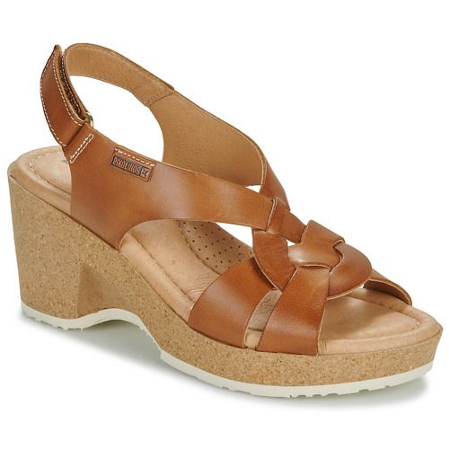 Sandali Pikolinos ARENALES W3B Marrone per Donna, eleganti e comodi, realizzati in morbida pelle. Perfetti per l'estate, questi sandali offrono un design raffinato e un comfort ottimale, ideali per ogni occasione. Ottenete il massimo del stile e della praticità con i sandali Pikolinos.