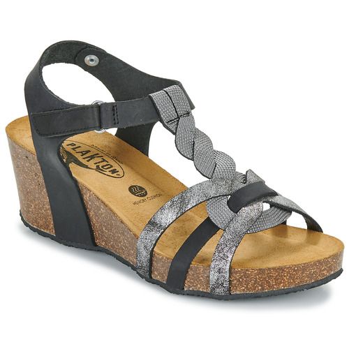 Sandali Plakton BROOKS Nero per Donna, eleganti e confortevoli, ideali per l'estate. Design raffinato e versatile, perfetti per ogni outfit. Scopri il comfort e lo stile dei sandali Plakton BROOKS per una passeggiata o una serata fuori.