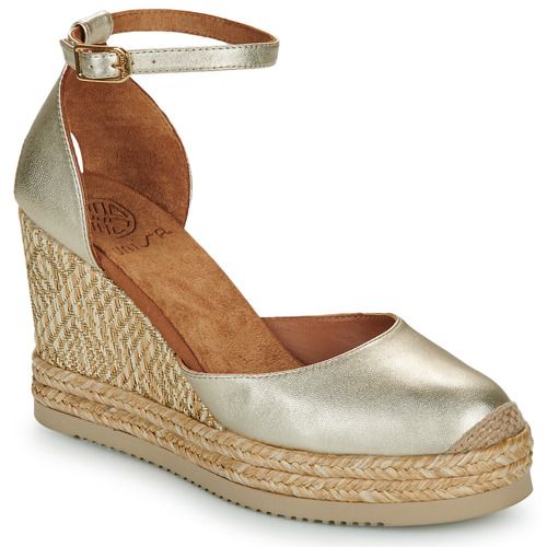 Sandali Unisa CAMEO Oro per donna, eleganti e alla moda, ideali per ogni occasione. Realizzati con materiali di alta qualità, offrono comfort e stile. Perfetti per completare il tuo outfit estivo con un tocco di classe. Acquista ora i sandali Unisa CAMEO Oro e fai brillare il tuo look!
