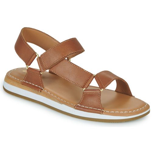 Sandali Clarks CRAFTSUN SPORT Marrone per donna, eleganti e comodi, ideali per la stagione estiva. Realizzati in materiali di alta qualità, offrono una vestibilità perfetta e supporto per la camminata. Perfetti per ogni occasione, dai momenti di relax alle passeggiate in città. Scegli il comfort senza rinunciare allo stile con i sandali Clarks CRAFTSUN SPORT.
