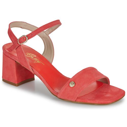 Sandali Donna Betty London JULIETTE in Rosso, eleganti e trendy, perfetti per ogni occasione. Design raffinato con dettagli moderni, ideali per completare il tuo outfit estivo. Acquista ora e aggiungi un tocco di stile al tuo guardaroba!