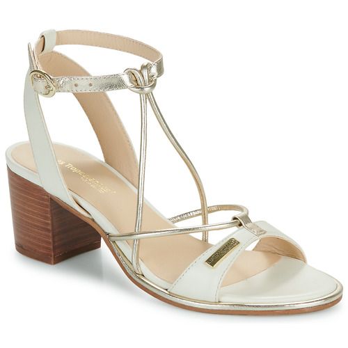 Immagine di sandali bianchi Les Tropéziennes par M Belarbi modello LILON per donna. Questi eleganti sandali, realizzati con materiali di alta qualità, offrono comfort e stile, perfetti per le occasioni estive. Con dettagli raffinati e design alla moda, i sandali LILON sono l'accessorio ideale per completare ogni outfit. Acquista ora per un look chic e sofisticato!