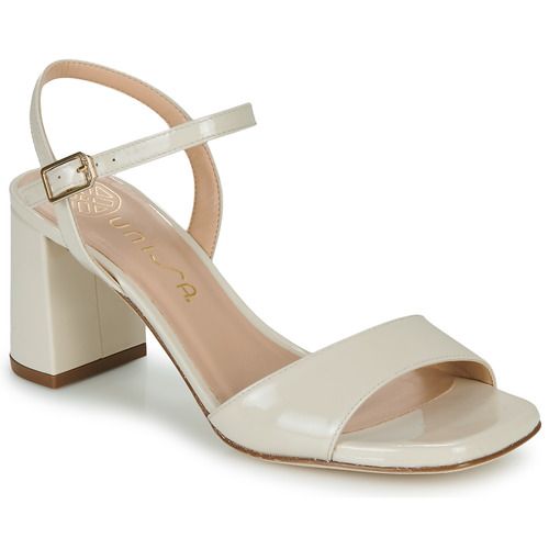 Sandali beige Unisa MORATY per donna, eleganti e versatili, ideali per ogni occasione estiva. Realizzati in materiali di alta qualità, offrono comfort e stile. Perfetti da abbinare a vestiti leggeri o pantaloni, questi sandali sono un must-have per il tuo guardaroba. Acquista ora i sandali Unisa MORATY beige e arricchisci il tuo look con un tocco di classe.