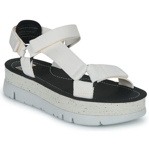 Sandali Camper ORUGA UP Bianco Donna - Eleganti e comodi, questi sandali bianchi sono perfetti per l'estate. Realizzati con materiali di alta qualità, offrono un design moderno e versatile, ideale per ogni occasione. Aggiungi un tocco di stile al tuo outfit con i sandali Camper ORUGA UP, la scelta perfetta per le donne che cercano comfort e moda.