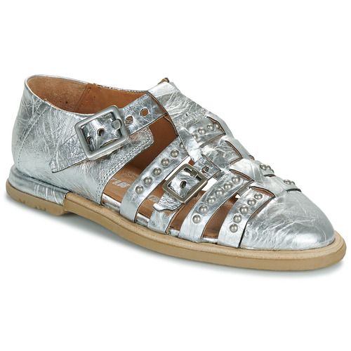 Sandali Airstep / A.S.98 TAMU BABIES in argento per donna, realizzati in pelle di alta qualità, caratterizzati da un design elegante e moderno. Ideali per la stagione estiva, offrono comfort e stile, perfetti per qualsiasi occasione. Acquista ora i sandali TAMU BABIES Argento per un look raffinato e alla moda!