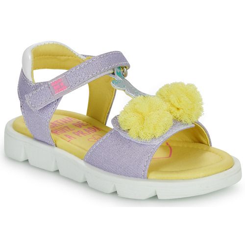 Sandali per bambina Agatha Ruiz de la Prada SANDALIA CEREZAS in viola, caratterizzati da un design vivace e alla moda, perfetti per ogni occasione estiva. Ideali per regalare comfort e stile, questi sandali presentano una suola resistente e una chiusura regolabile, garantendo una vestibilità ottimale. Disponibili per le giovani fashioniste che amano esprimere la propria personalità con colori brillanti e motivi divertenti.