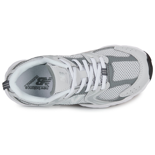 New balance plateadas niña hot sale