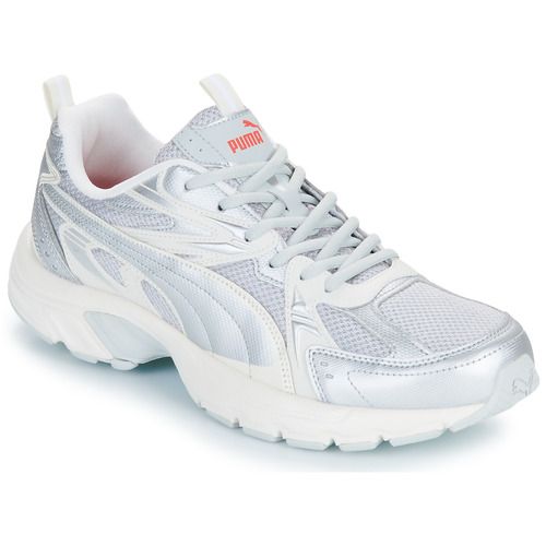 Scarpe da running Uomo Puma MILENIO TECH Grigio, modello sportivo ideale per performance elevate, comfort e stile durante le attività all'aperto. Design moderno e materiali di alta qualità per un'ottima aderenza e supporto, perfette per gli allenamenti quotidiani e le gare. 