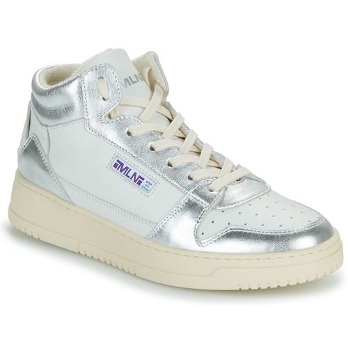 Sneakers alte Meline DB515-P9030 Bianco per donna, eleganti e versatili, ideali per look casual e alla moda. Perfette per ogni occasione, offrono comfort e stile. Acquista ora le migliori sneakers alte per un tocco contemporaneo nel tuo guardaroba.