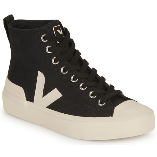 Sneakers alte Veja WATA II Nero per donna, eleganti e alla moda, perfette per ogni occasione. Design moderno e materiali sostenibili garantiscono comfort e stile. Acquista ora le sneakers Veja WATA II per un look trendy e unico.