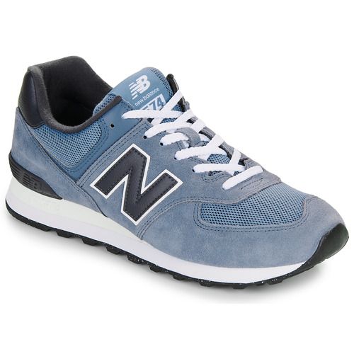 Sneakers basse New Balance 574 Blu per Donna, eleganti e trendy, perfette per ogni occasione. Scopri il comfort e lo stile in un'unica scarpa, ideale per un look casual e sportivo. Acquista ora le New Balance 574 Blu e completa il tuo outfit con qualità e design unici.