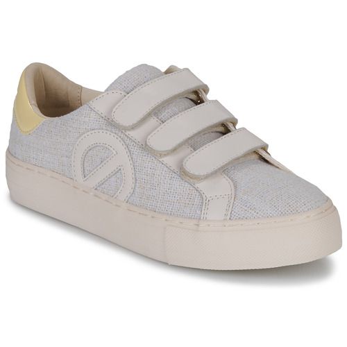 Sneakers basse No Name ARCADE STRAPS SIDE Bianco per donna, eleganti e versatili, perfette per ogni occasione. Design moderno con dettagli alla moda, ideali per il comfort quotidiano e per completare il tuo look. Acquista ora le tue sneakers bianche perfette per la primavera/estate!