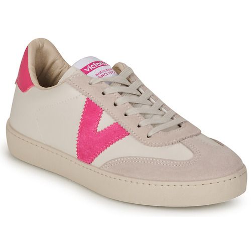Sneakers basse Victoria BERLIN Bianco per donna, eleganti e versatili. Queste scarpe offrono un design moderno con una silhouette raffinata, perfette per ogni occasione. Realizzate con materiali di alta qualità, garantiscono comfort e stile. Ideali per completare il tuo look casual o sportivo, queste sneakers sono un must-have nel tuo guardaroba. Acquista ora le Victoria BERLIN Bianco per aggiungere un tocco di classe al tuo outfit!