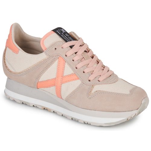 Sneakers basse donna MASSANA SKY beige di Munich, eleganti e versatili, perfette per ogni occasione. Scopri il comfort e lo stile unico di queste sneakers, ideali per completare il tuo look casual. Acquista ora le migliori sneakers donna!