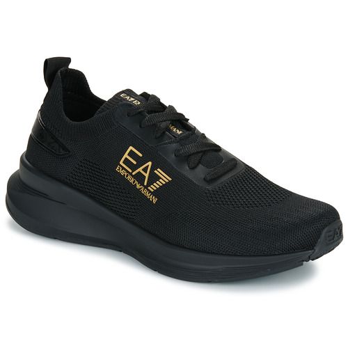 Sneakers basse Emporio Armani EA7 MAVERICK KNIT Nero per donna, design elegante e sportivo, ideale per il tempo libero. Queste sneakers offrono comfort e stile grazie alla loro costruzione in tessuto knit traspirante e alla suola leggera. Perfette per completare ogni look casual e trendy.