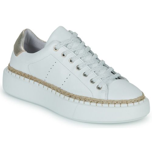 Sneakers basse Donna Regard MINNIE V1 VEAU BLANC in bianco, elegante e trendy, perfette per ogni occasione. Scarpe comode e stilose per l'uso quotidiano, realizzate con materiali di alta qualità per garantire comfort e durata. Aggiungi un tocco di classe al tuo outfit con queste sneakers versatili.