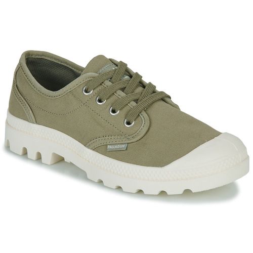 Sneakers basse Donna Palladium PAMPA OXFORD Verde, eleganti e versatile, perfette per un look casual. Scopri il comfort e lo stile di queste sneakers ideali per ogni occasione. Acquista ora e completa il tuo outfit con le Palladium PAMPA OXFORD.