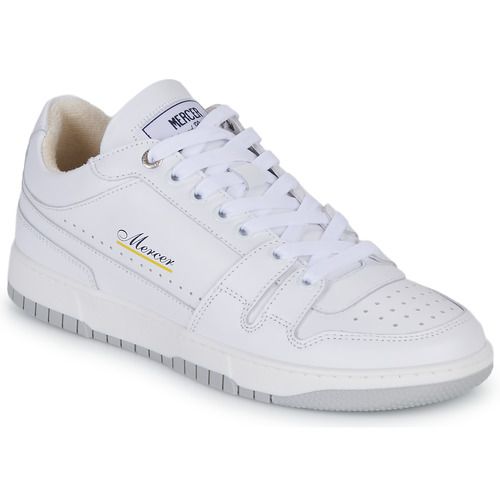 Sneakers basse Donna Mercer Amsterdam THE BROOKLYN Bianco, eleganti e versatili, ideali per un look casual e alla moda. Realizzate con materiali di alta qualità, offrono comfort e stile per ogni occasione. Perfette per completare il tuo outfit con un tocco contemporaneo. Acquista ora e scopri il design unico delle Sneakers Mercer Amsterdam!