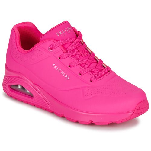 Sneakers basse Donna Skechers UNO Rosa, eleganti e comode, perfette per un look casual quotidiano. Design moderno con dettagli raffinati, ideali per ogni occasione. Scegli le Skechers UNO Rosa per un comfort senza pari.
