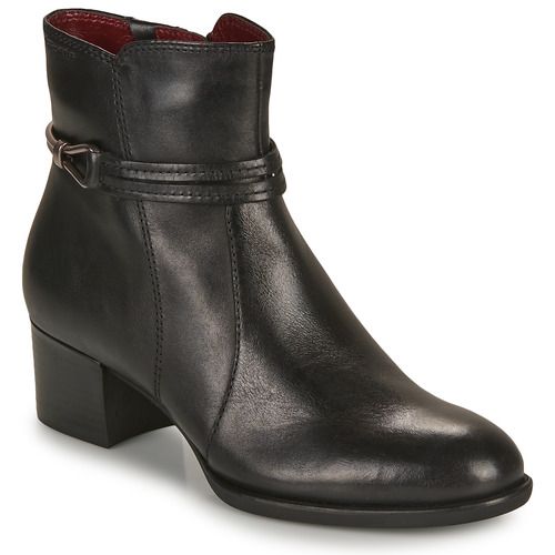 Stivaletti Donna Tamaris 25042 Nero: eleganti stivaletti neri in pelle con tacco medio, ideali per ogni occasione. Design alla moda che unisce comfort e stile, perfetti per completare il tuo look autunnale.