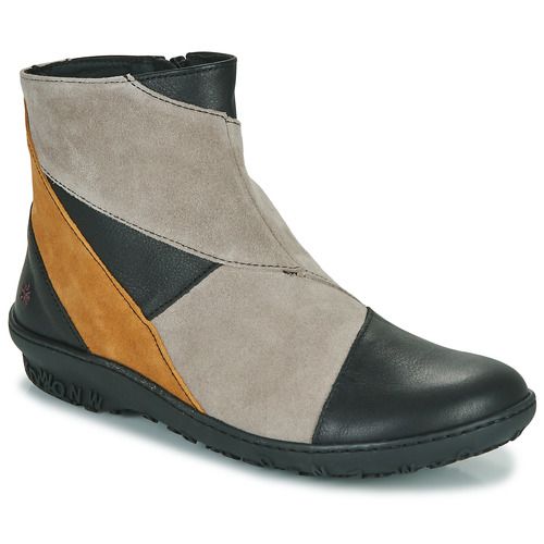 Stivaletti Donna Art. ANTIBES Nero - Eleganti e alla moda, questi stivaletti neri sono il perfetto accessorio per ogni outfit. Realizzati con materiali di alta qualità, offrono comfort e stile in ogni occasione. Ideali per l'autunno e l'inverno, si abbinano facilmente a pantaloni, gonne e vestiti. Acquista ora per aggiungere un tocco di classe al tuo guardaroba!