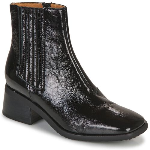 Stivaletti Donna Mam'Zelle DIRLA Nero, eleganti e versatili, perfetti per ogni occasione. Realizzati in materiali di alta qualità, questi stivaletti offrono comfort e stile. Ideali per completare il tuo look quotidiano con un tocco di classe. Acquista ora i Mam'Zelle DIRLA Nero per un outfit impeccabile!