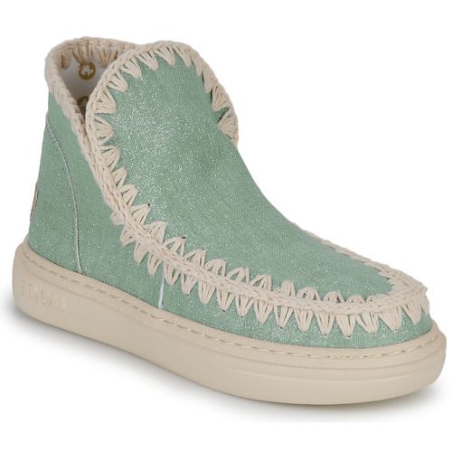 Stivaletti Donna Mou ESKIMO Verde, stivaletti alla moda in pelle sintetica, design unico e dettagli accattivanti, ideali per outfit casual e di tendenza. Perfetti per la stagione fredda, garantiscono comfort e stile. Acquista i tuoi stivaletti ESKIMO Verde e completa il tuo look con eleganza.