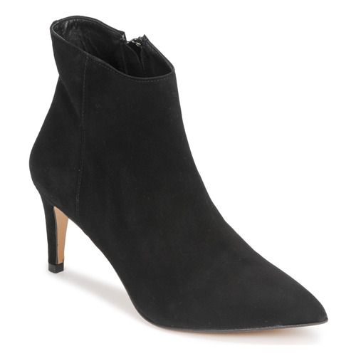 Stivaletti Donna JB Martin ESTELLE in Nero, eleganti e versatili, ideali per ogni occasione. Realizzati in morbida pelle, con tacco comodo e suola antiscivolo, perfetti per completare qualsiasi outfit con stile. Disponibili in diverse taglie per un fitting ottimale. Acquista ora e rendi unico il tuo look!