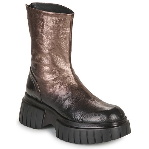 Stivaletti Marrone Fru.it PEGASUS Donna in pelle, eleganti e resistenti, ideali per ogni occasione. Design moderno e comodità per un look raffinato. Perfetti per abbinamenti versatili. Scopri la qualità e lo stile dei stivaletti Fru.it.