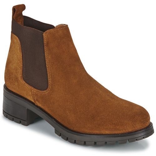Stivaletti Donna Casual Attitude NEW004 Marrone - Eleganti e alla moda, questi stivaletti sono perfetti per ogni occasione. Realizzati in materiali di alta qualità, offrono comfort e stile. Ideali per completare il tuo look urbano, disponibili in taglie varie.