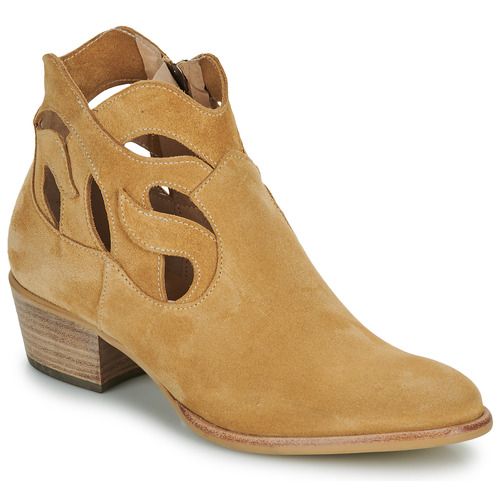 Stivaletti Donna Muratti RODIER in Marrone, eleganti e versatili, con tacco comodo, ideali per ogni occasione. Realizzati in materiali di alta qualità per garantire comfort e stile. Perfetti per completare il tuo outfit sia per il lavoro che per il tempo libero. Acquista ora i tuoi stivaletti Muratti RODIER Marrone e aggiungi un tocco chic al tuo guardaroba!