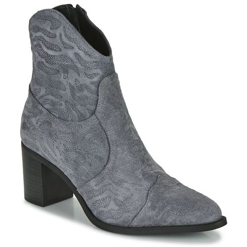 Stivaletti Donna Casta TEA Grigio: eleganti stivaletti in pelle grigia, con design moderno e soletta comoda, ideali per ogni stagione. Perfetti per completare outfit casual e chic. Acquista ora per rimanere alla moda e comfort!