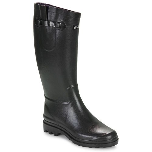 Stivali da pioggia Donna Aigle AIGLENTINE 2 NL Nero, eleganti e funzionali, progettati per affrontare la pioggia con stile. Materiale resistente all'acqua, suola antiscivolo per una migliore aderenza. Perfetti per ogni occasione, questi stivali uniscono comfort e design moderno, ideali per le donne che cercano qualità e praticità nei loro accessori.