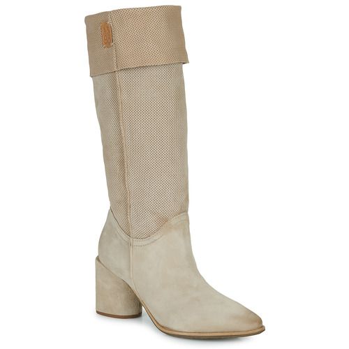 Stivale donna Airstep / A.S.98 ENIA HI Beige, elegante e trendy, realizzato in pelle di alta qualità, perfetto per ogni stagione. Design moderno con tacco comodo, ideale per l'uso quotidiano. Aggiungi un tocco di classe al tuo guardaroba con questi stivali versatili, perfetti per outfit casual e formali. Disponibili in diverse taglie.
