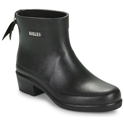 Stivali da pioggia Aigle MYRICA BOTTIL neri per donna, eleganti e pratici, ideali per affrontare la pioggia e mantenere i piedi asciutti con stile. Perfetti per attività all'aperto e per completare qualsiasi outfit femminile.