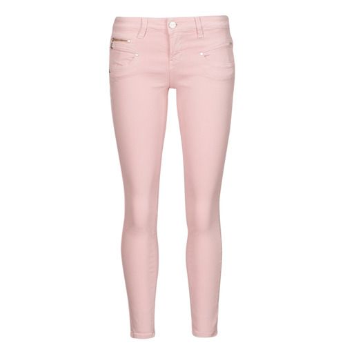 Jeans Slim Donna Freeman T.Porter ALEXA CROPPED MAGIC COLOR Rosa, presentano un design moderno e alla moda, perfetti per ogni occasione. Realizzati con materiali di alta qualità, offrono comfort e stile. Ordina ora per arricchire il tuo guardaroba con questi jeans versatili e trendy!