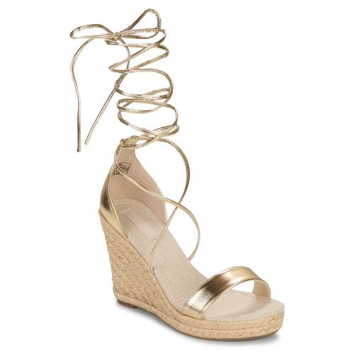 Sandali ONLAMELIA-17 PU FOIL WRAP WEDGE HEEL Oro da donna, caratterizzati da un design elegante con tacco alto a zeppa e finitura in foil. Perfetti per occasioni speciali, questi sandali offrono comfort e stile. Acquista ora i sandali donna ONLAMELIA-17 per completare il tuo look estivo con un tocco raffinato.