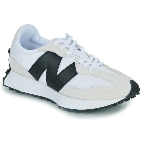 Sneakers uomo New Balance 327 Beige, eleganti e versatili, perfette per un look casual e alla moda. Design unico con dettagli distintivi e comfort ideale per ogni occasione. Acquista ora le New Balance 327 Beige, le scarpe perfette per il tuo guardaroba!