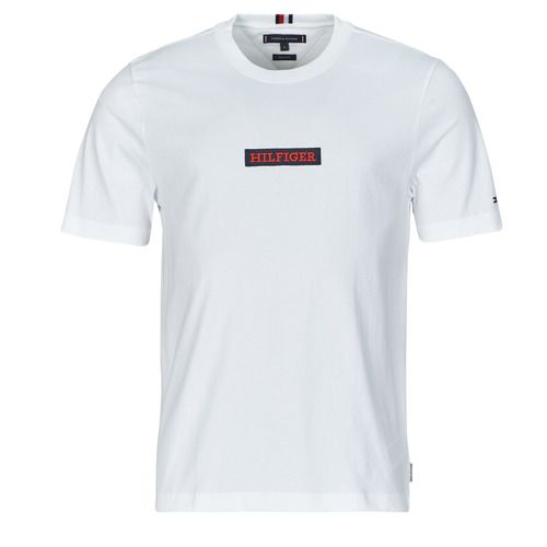 T-shirt uomo Tommy Hilfiger MONOTYPE BOX TEE Bianco, maniche corte, stile moderno, perfetta per un look casual e contemporaneo. Logo distintivo Tommy Hilfiger sul davanti, realizzata in materiale di alta qualità per comfort e durata. Ideale per outfit estivi e versatile per ogni occasione, disponibile in varie taglie.